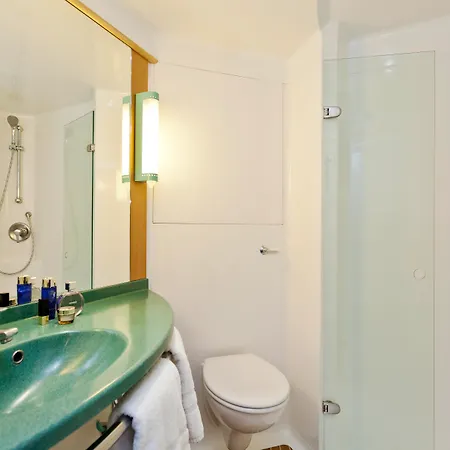Hotel Centre 3*