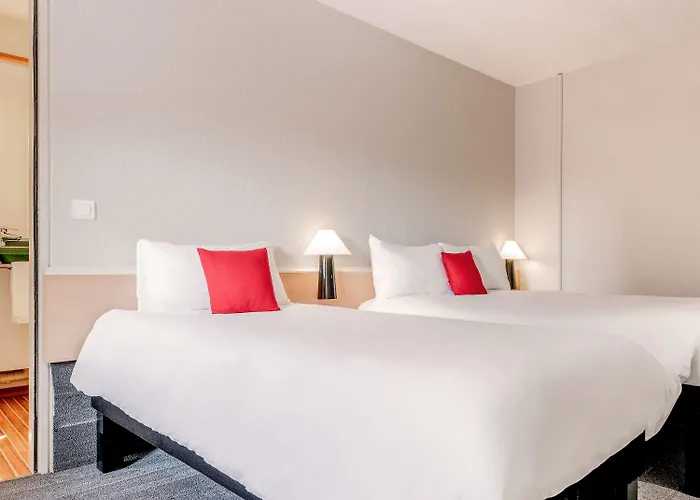 Centre Gare 3 Etoiles 3* Λούρδη