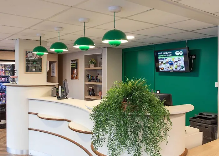 Centre Gare 3 Etoiles Λούρδη