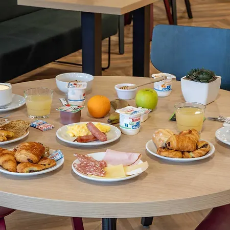 Centre Gare 3 Etoiles Hotell Lourdes
